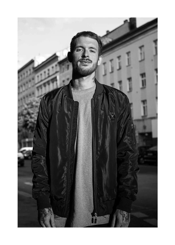 21362359_898408884517_51010172_o